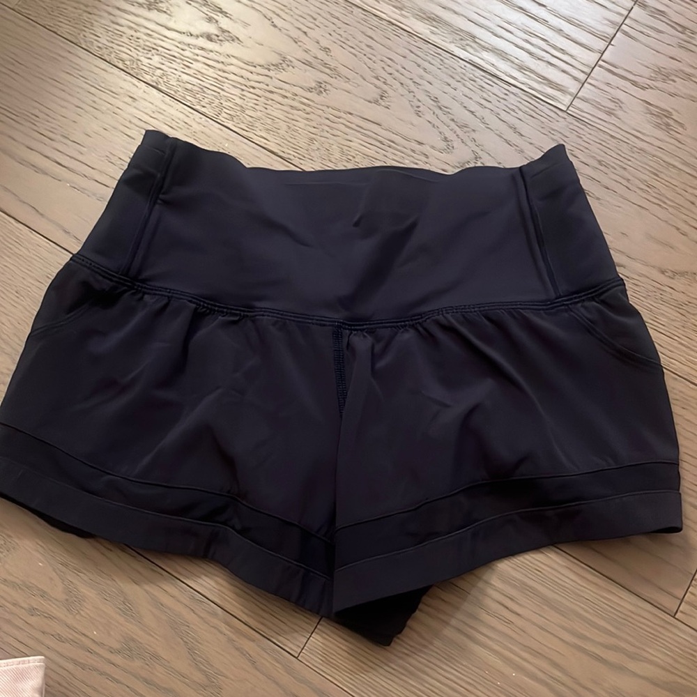 Rare lululemon size 4 high waisted shorts